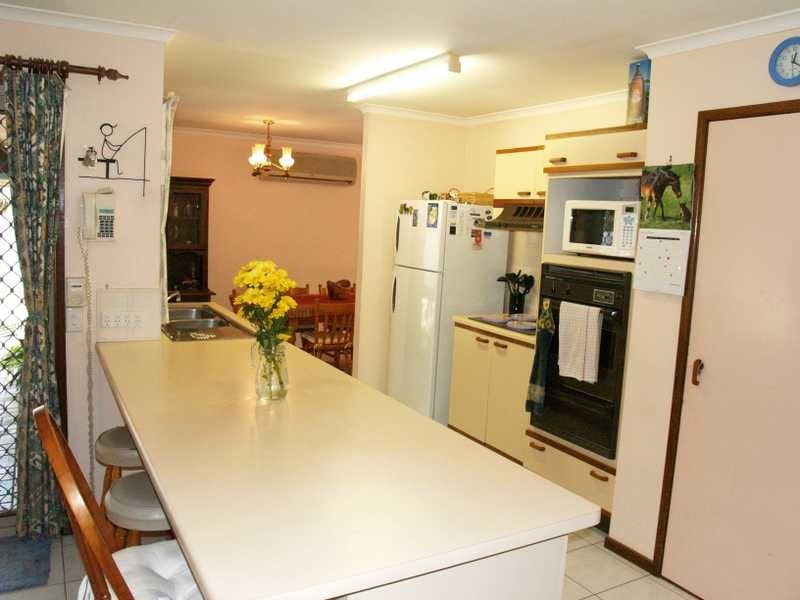 33 Oleron Terrace, Petrie QLD 4502