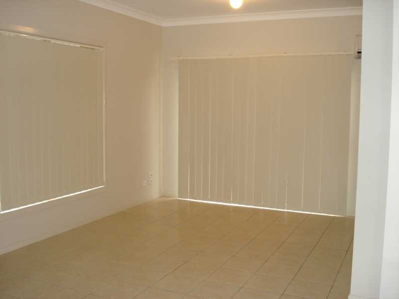 1/41 Strutt Crescent, Metford NSW 2323