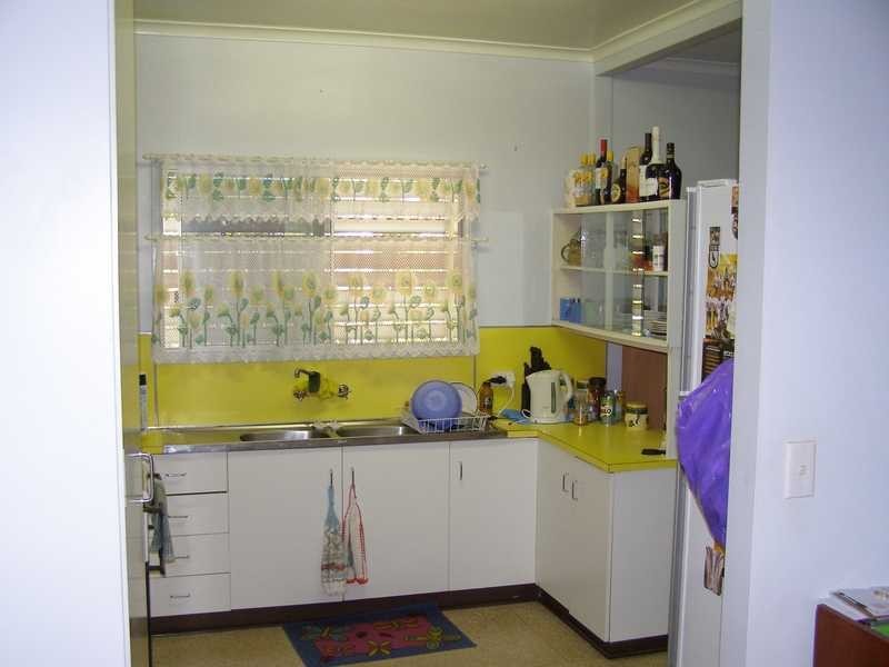 17 Grout Street, Moranbah QLD 4744