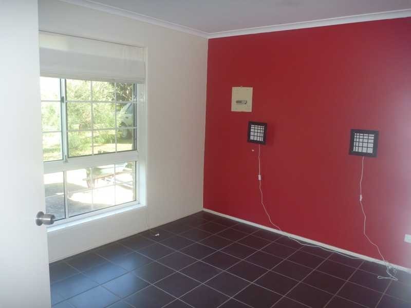 25 Enchelmaier, Dayboro QLD 4521