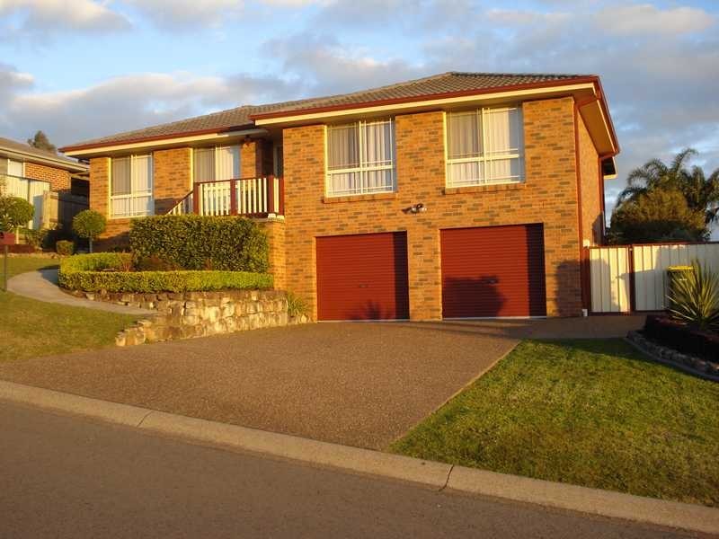 9 Adam Avenue, Aberglasslyn NSW 2320