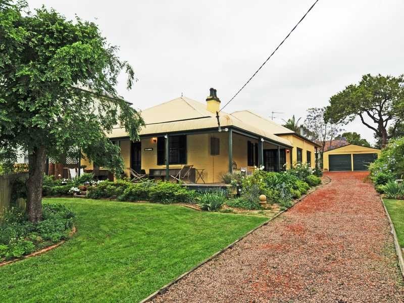 90 Victoria Street, East Maitland NSW 2323