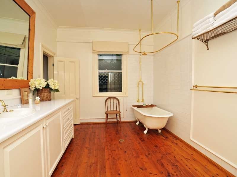 90 Victoria Street, East Maitland NSW 2323