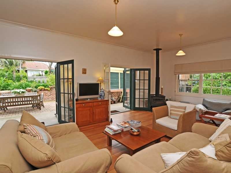 90 Victoria Street, East Maitland NSW 2323