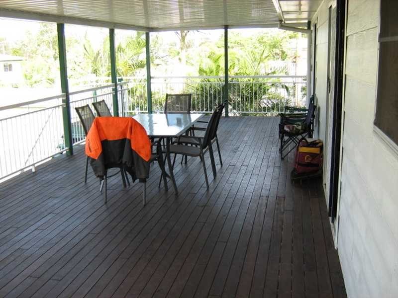 35 Brock Crescent, Dysart QLD 4745
