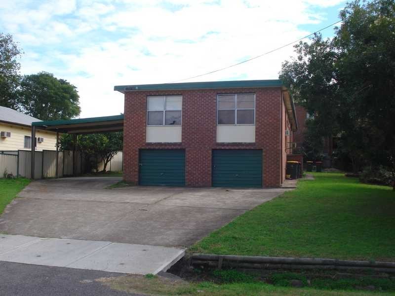 Unit 2/1 Banks Street, East Maitland NSW 2323