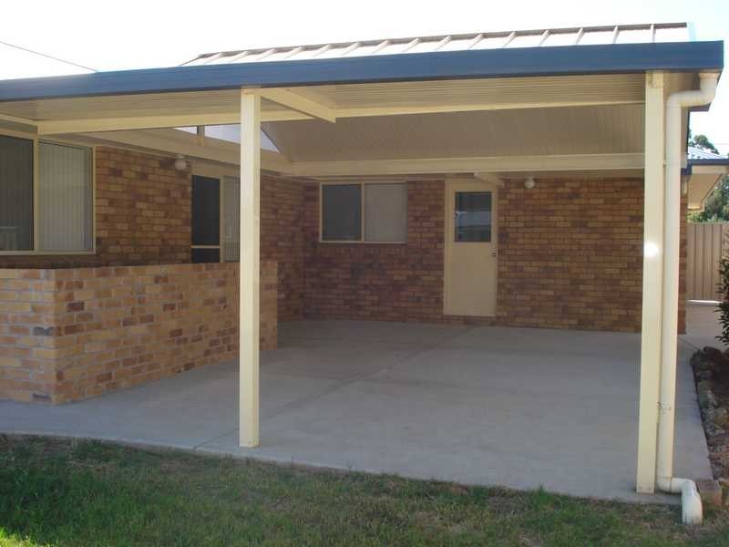 52 Sale Street, Greta NSW 2334