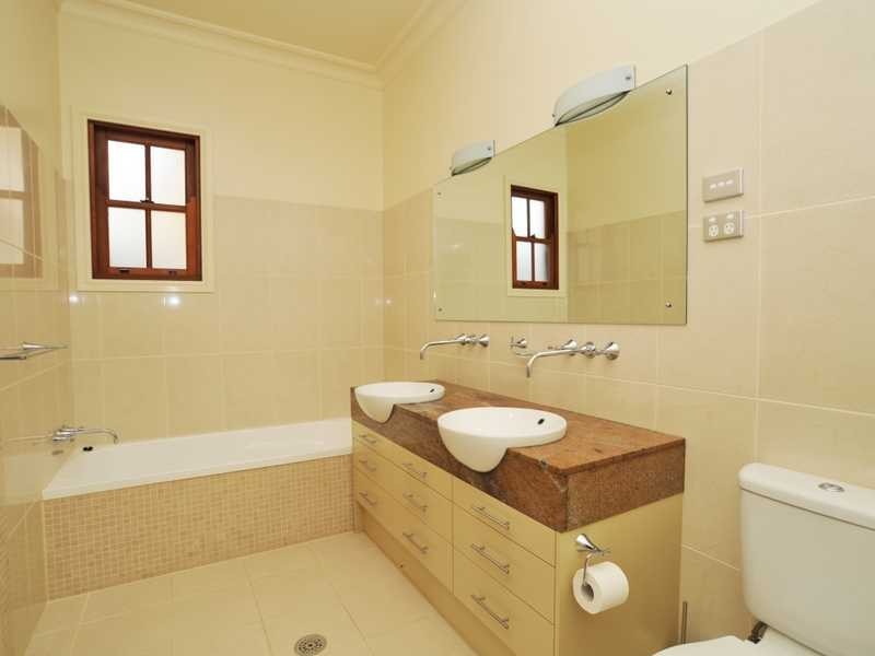 5 Carellan Close, Bolwarra Heights NSW 2320