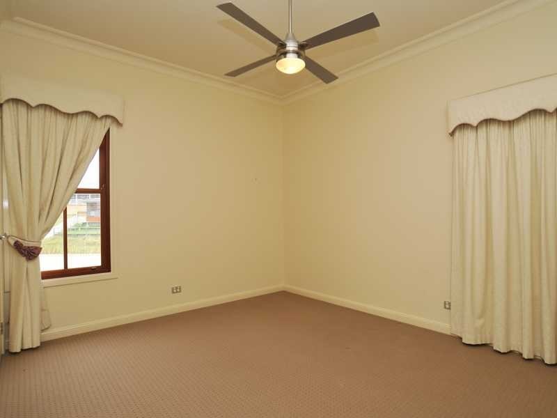 5 Carellan Close, Bolwarra Heights NSW 2320