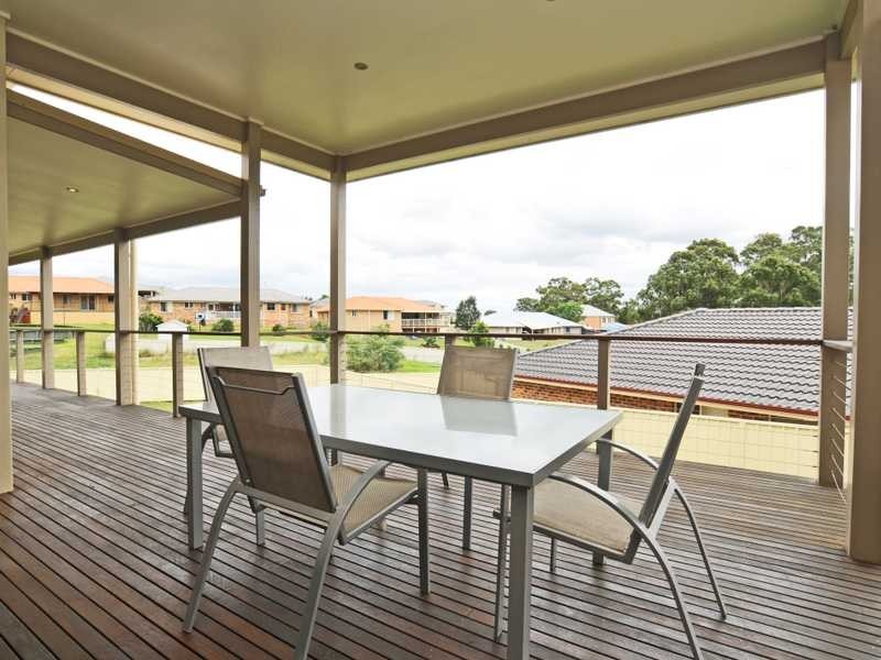 5 Carellan Close, Bolwarra Heights NSW 2320