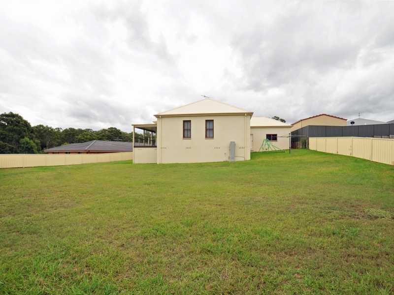 5 Carellan Close, Bolwarra Heights NSW 2320