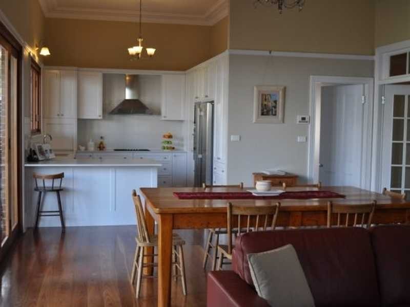 35 King Street, Lorn NSW 2320