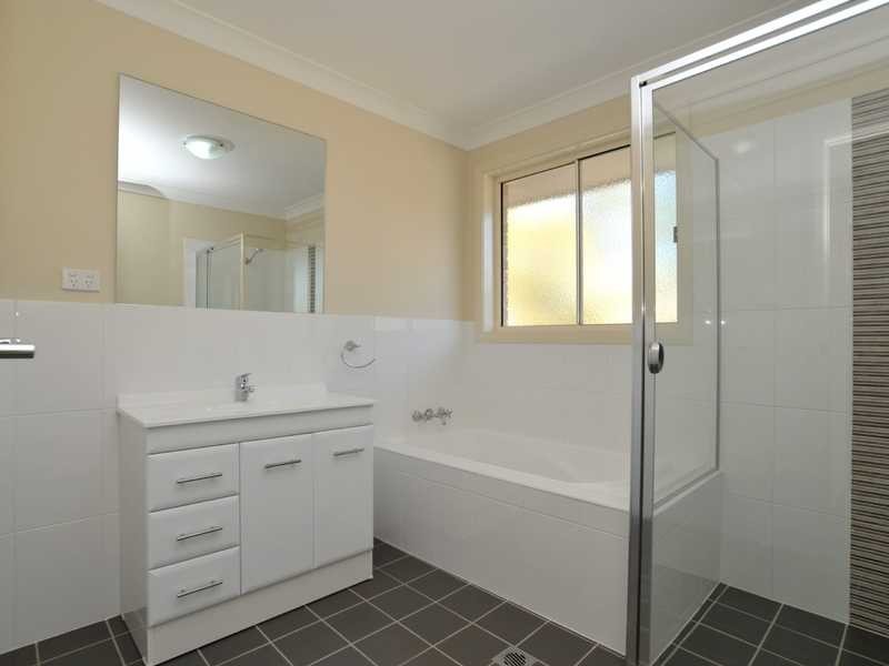 Unit 2/103 Collinson Street, Tenambit NSW 2323