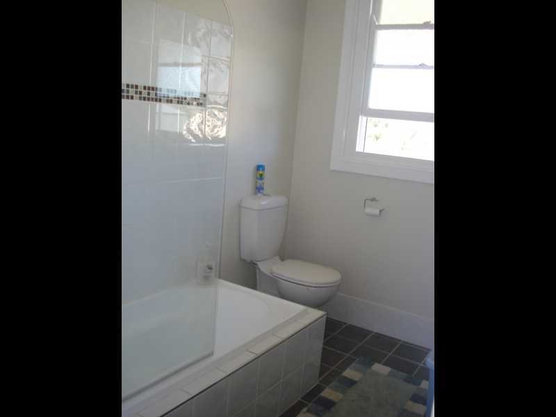 151 New England Highway, Lochinvar NSW 2321