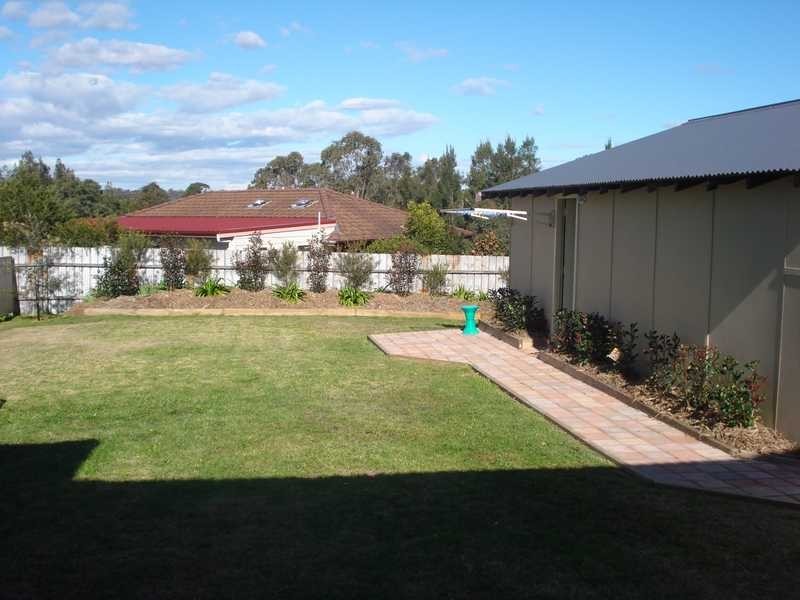 151 New England Highway, Lochinvar NSW 2321