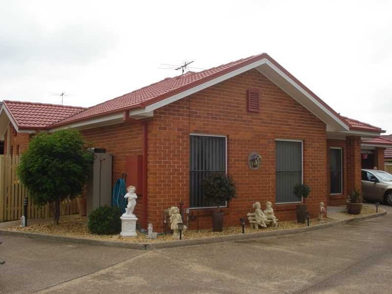 Unit 2/58-60 Hargreaves Circuit, Metford NSW 2323
