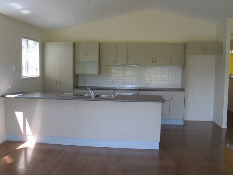 8 Mt Samson Rd, Dayboro QLD 4521