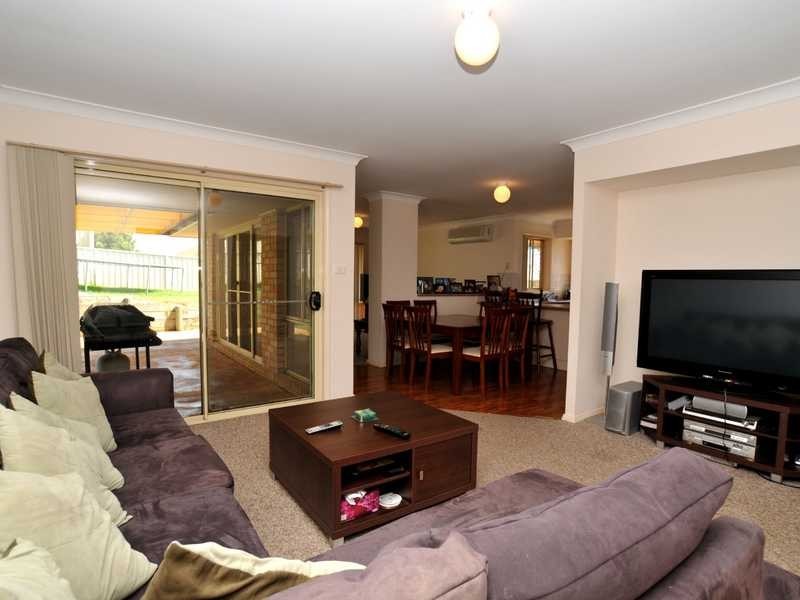 4 Stanton Drive, Morpeth NSW 2321