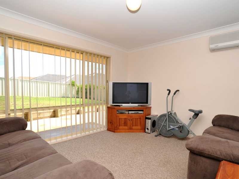 4 Stanton Drive, Morpeth NSW 2321