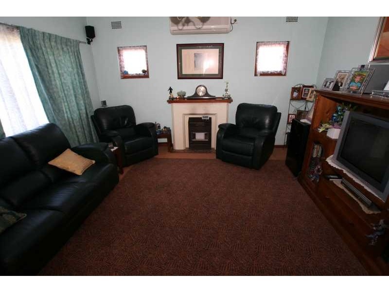 655 Homer Street, Kingsgrove NSW 2208