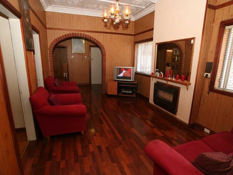 28 Wallace Street, Ashfield NSW 2131
