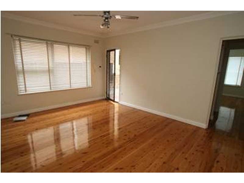 1/195 Bexley Road, Kingsgrove NSW 2208