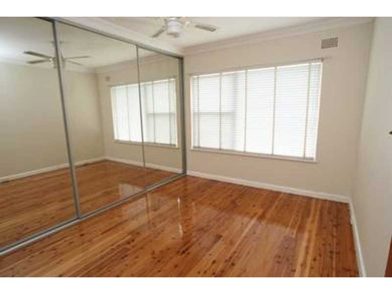 1/195 Bexley Road, Kingsgrove NSW 2208