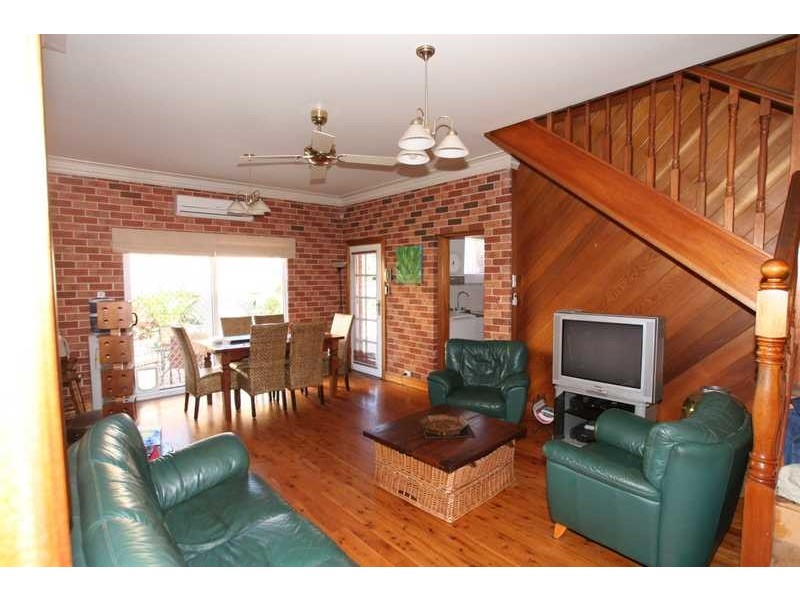 7 Read Street, Blakehurst NSW 2221