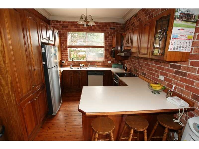 7 Read Street, Blakehurst NSW 2221