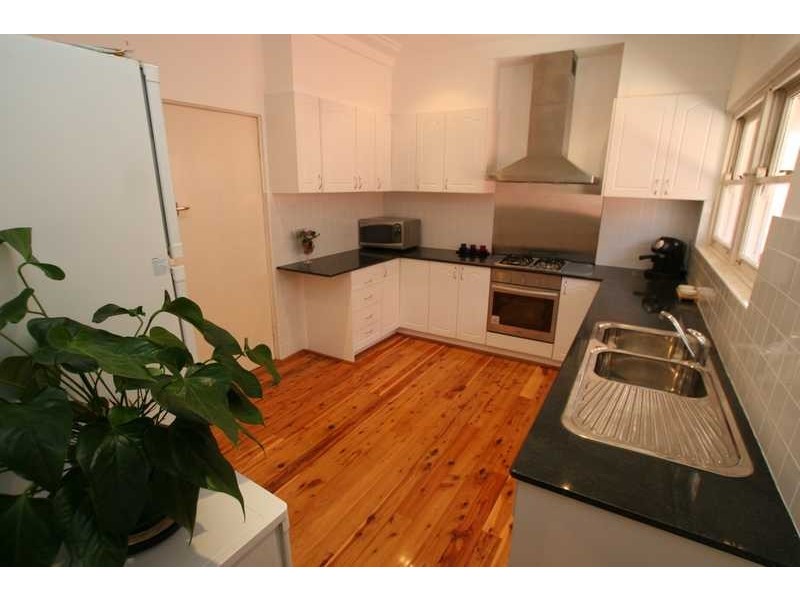 6 Bennett Street, Kingsgrove NSW 2208