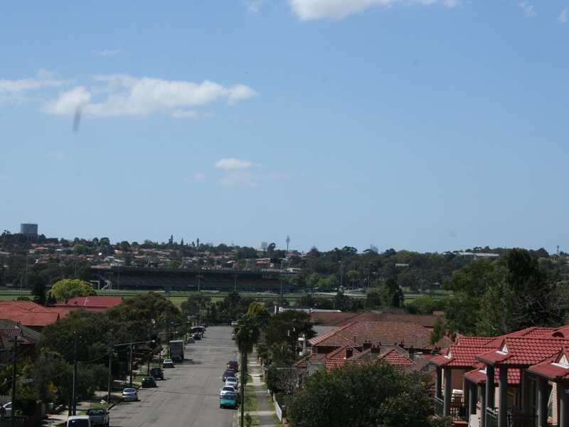 24-25 North Parade, Campsie NSW 2194