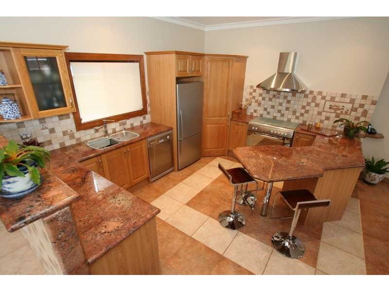 19 Alkoomie Street, Beverly Hills NSW 2209