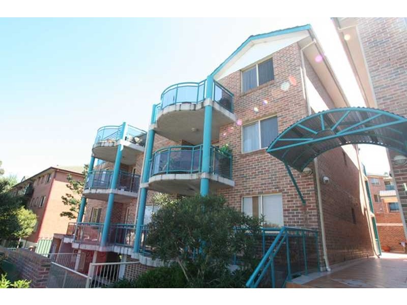 6/1-9 Rickard Road, Bankstown NSW 2200