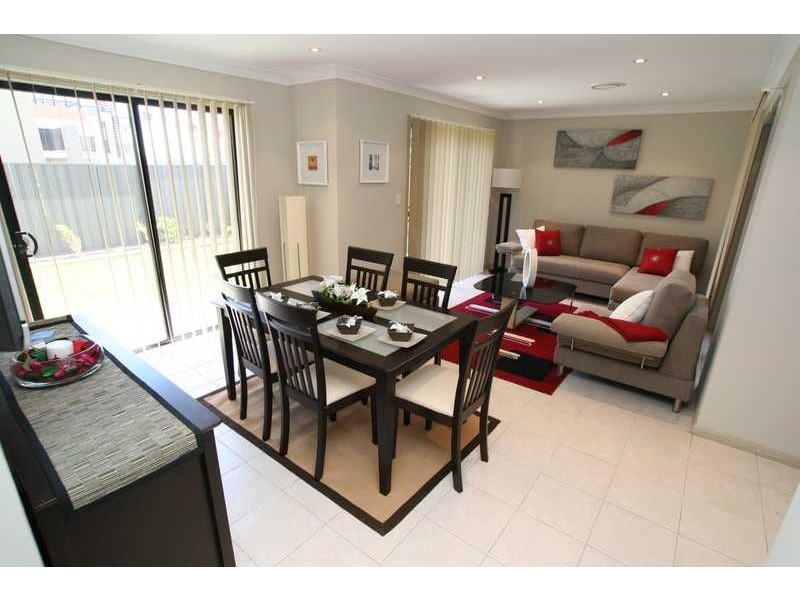 80-82 Rogers Street, Roselands NSW 2196