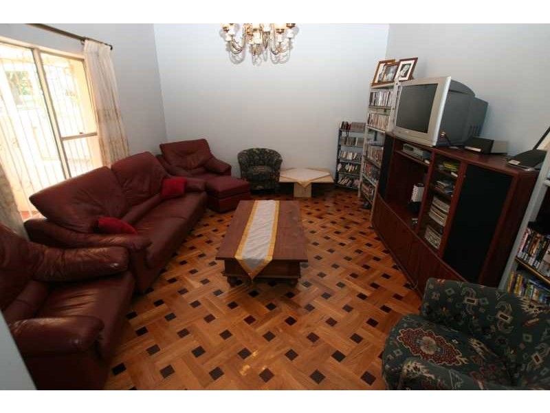 23 Caledonian Street, Bexley NSW 2207