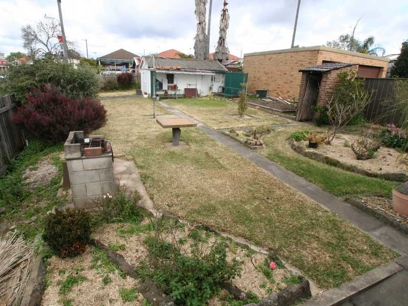 24 Clarke Street, Earlwood NSW 2206