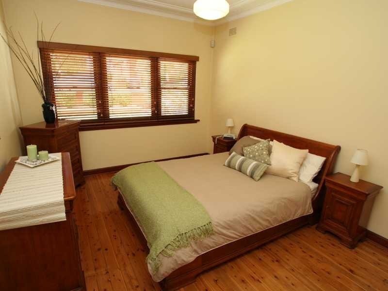 14 Carrisbrook Ave, Bexley North NSW 2207