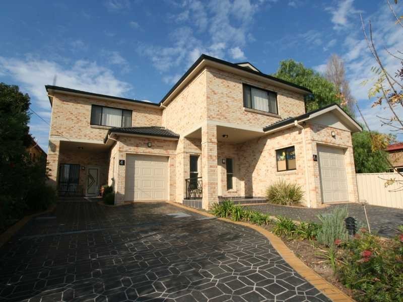 4 East Street, Bardwell Valley NSW 2207