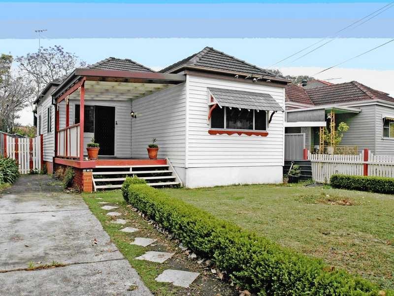 107 Stoddart Street, Roselands NSW 2196