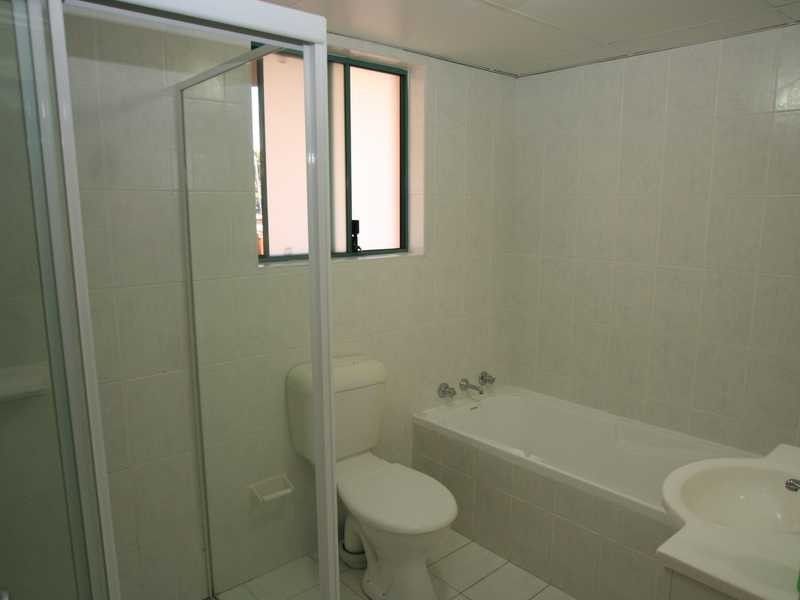 Unit 11/22 Sarsfield Cct, Bexley North NSW 2207