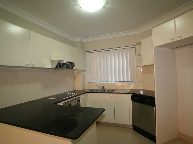 Unit 11/22 Sarsfield Cct, Bexley North NSW 2207