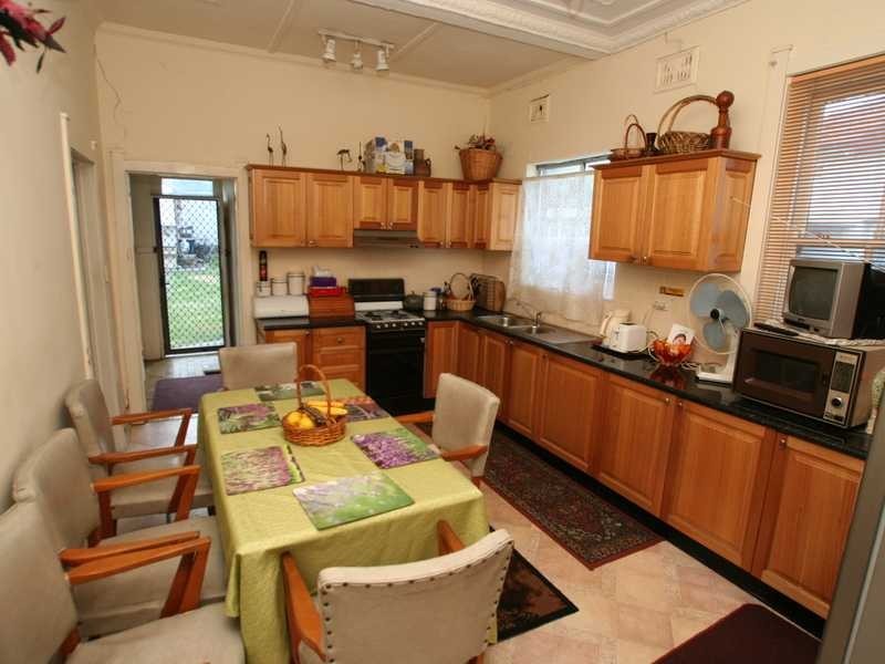 7 Telopea Avenue, Homebush West NSW 2140