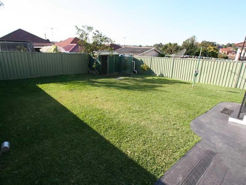 12 Lynesta Avenue, Bexley North NSW 2207