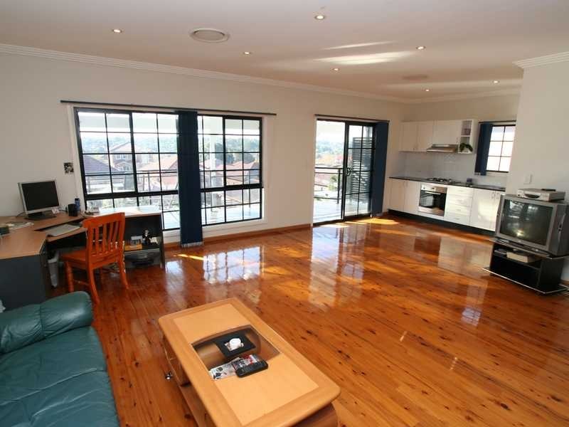 12 Lynesta Avenue, Bexley North NSW 2207