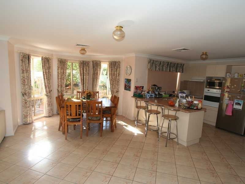 30 The Kraal Drive, Blair Athol NSW 2560