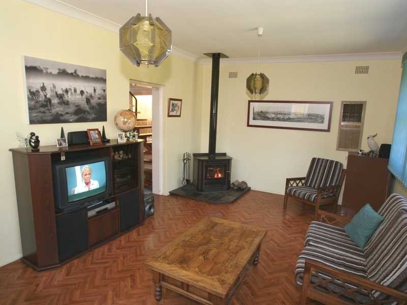 43 Berith Street, Kingsgrove NSW 2208