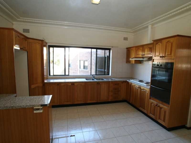 2 Barnsbury Grove, Bexley North NSW 2207