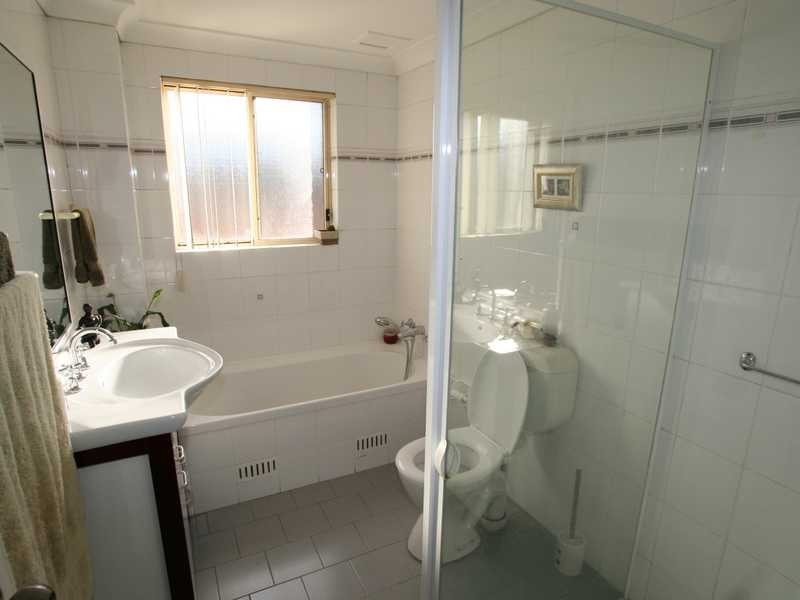 4/59 Graham Road, Narwee NSW 2209