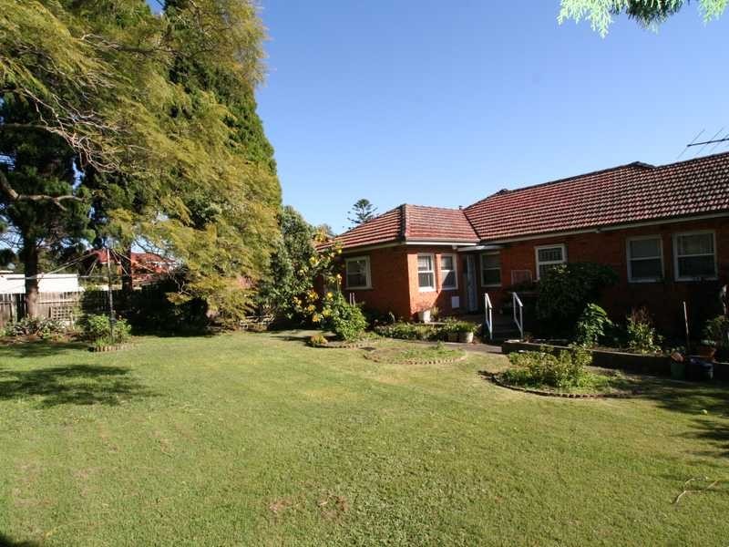 44 Earlwood Crescent, Bardwell Park NSW 2207