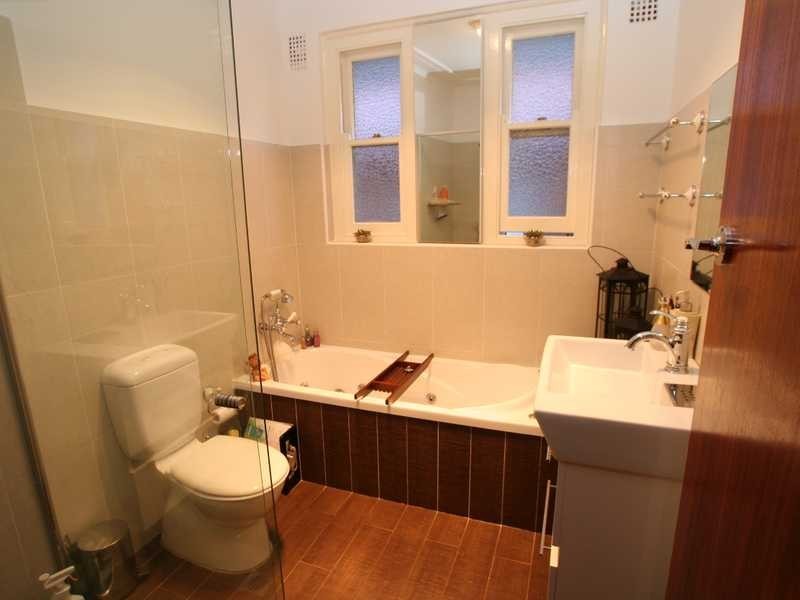 15 Pallamana Parade, Beverly Hills NSW 2209